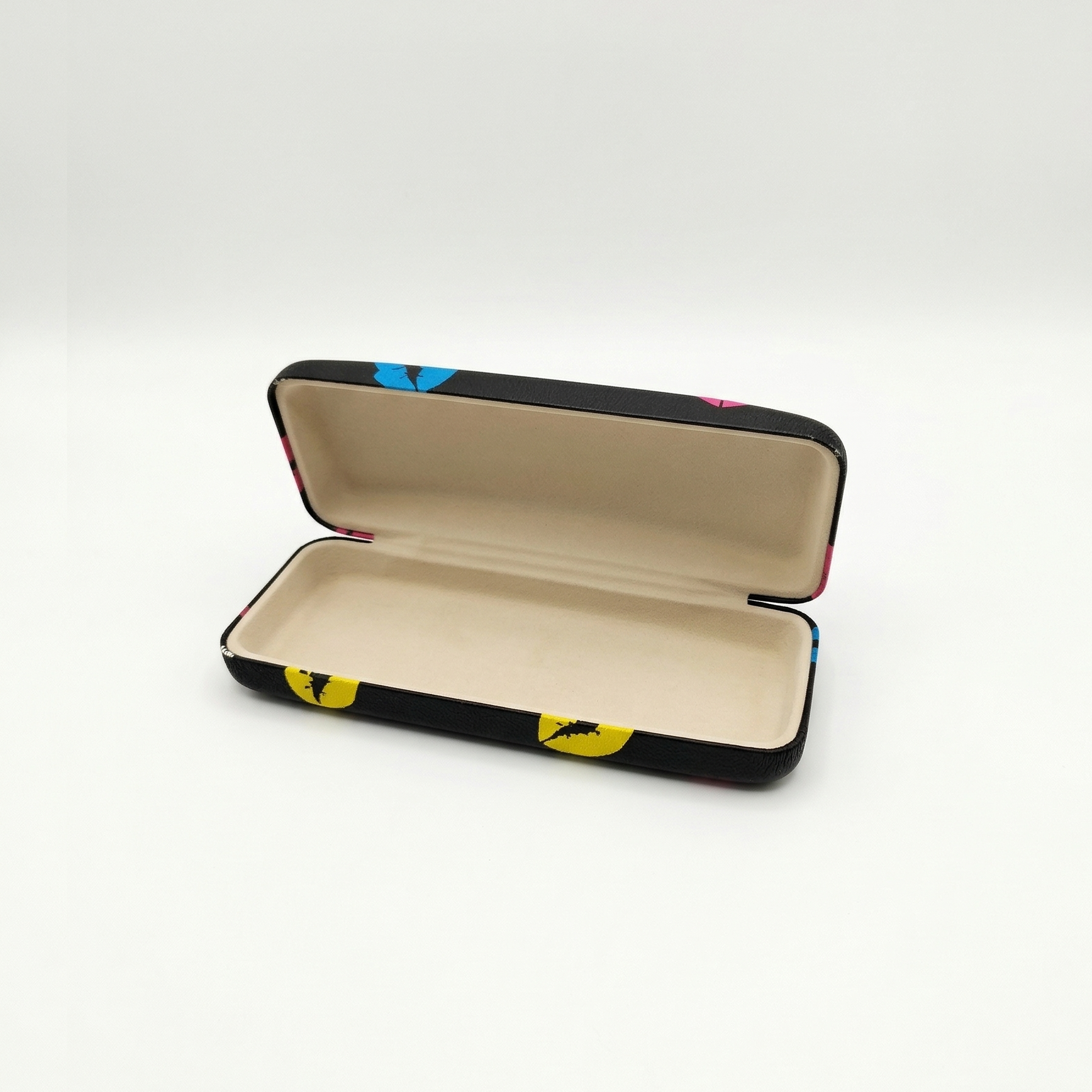 Estuche reforzado "Muak"